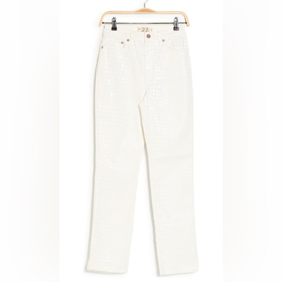 Free People Lydia Embossed Slim Straight Leg Jeans White Size 24 NEW - Picture 6 of 6